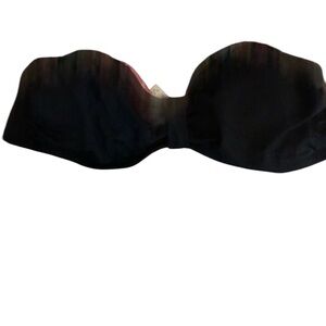𝅺PINK by Victoria Secret size small  black classic Bikini top
